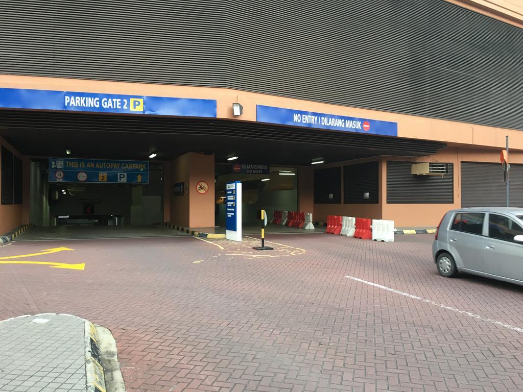Rainbow Service Suite At Times Square Kuala Lumpur Exterior photo
