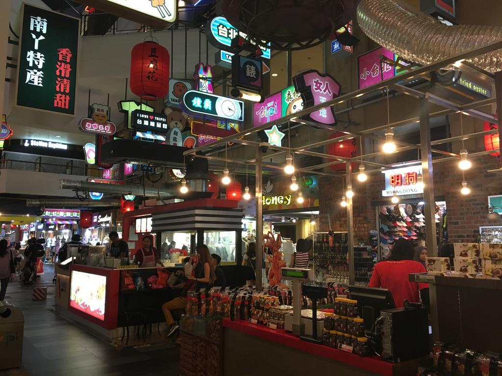 Rainbow Service Suite At Times Square Kuala Lumpur Exterior photo