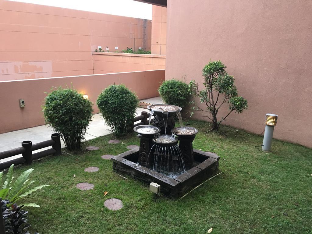 Rainbow Service Suite At Times Square Kuala Lumpur Exterior photo