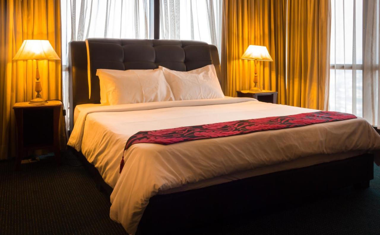 Rainbow Service Suite At Times Square Kuala Lumpur Exterior photo