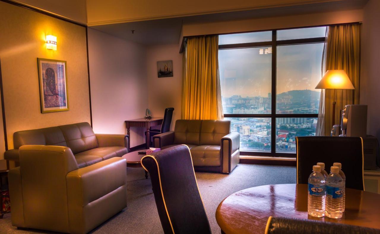 Rainbow Service Suite At Times Square Kuala Lumpur Exterior photo